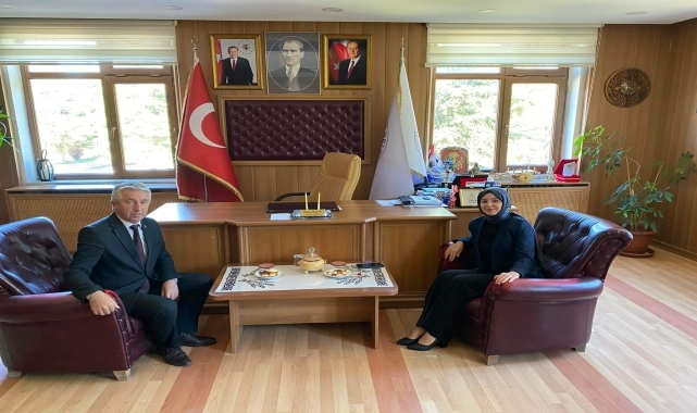 İhsangazi Kaymakamı Sönmezoğlu'ndan Belediye Başkanı Sağlık'a ziyaret