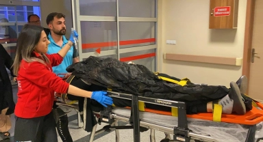 İki otomobil kavşakta çarpıştı: 4 yaralı