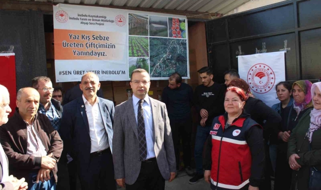 İnebolu'da çiftçilere 107 bin sebze fidesi dağıtıldı