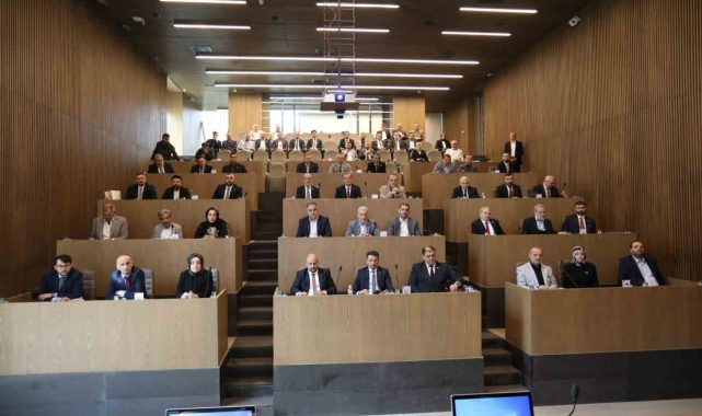 İnegöl Belediyesi meclisi ilk toplantısını gerçekleştirdi