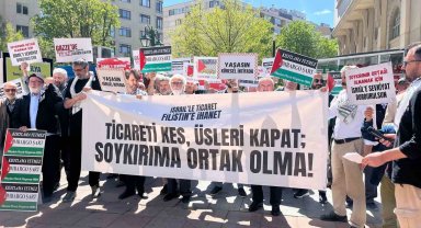 İsrail'le ticari ilişkilerin son bulması için eylem yapıldı
