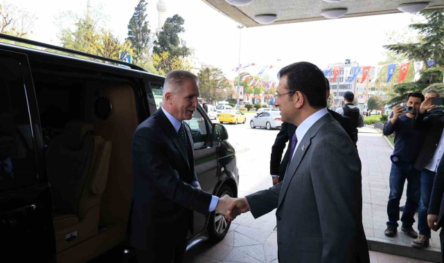 İstanbul Valisi Davut Gül'den İmamoğlu'na tebrik ziyareti