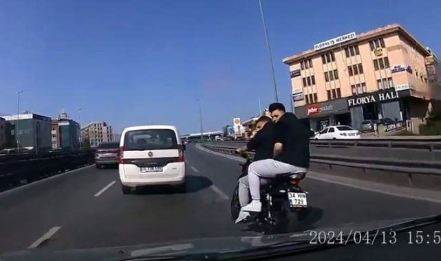 İstanbul'da motosiklet sürücüsü trafiği tehlikeye attı