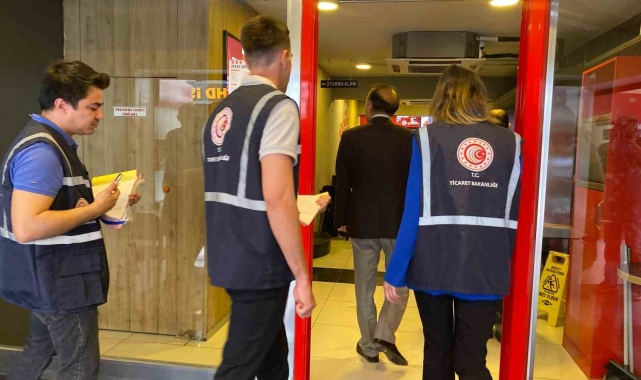 İzmir'de fiyat listesi denetimi