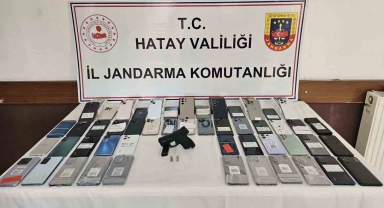 Jandarma ekiplerinden 13 şahsa gözaltı