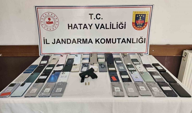 Jandarma ekiplerinden 13 şahsa gözaltı