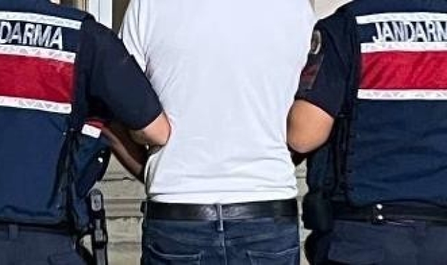 Jandarma uyuşturucuya geçit vermiyor: 5 gözaltı