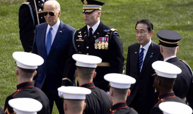 Japonya Başbakanı Kishida, ABD Başkanı Biden ile bir araya geldi