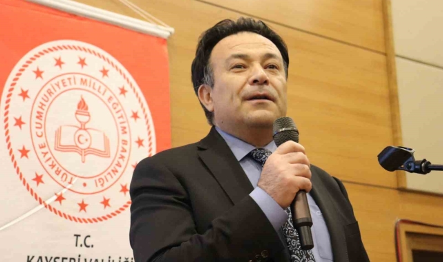 Karaköse: "Öğrencilerimizin aynı motivasyonla okullarına dönmelerini bekliyoruz"