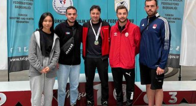 Karaman Havalı Tabanca ve Trap Takımı Mersin'den madalyalarla döndü