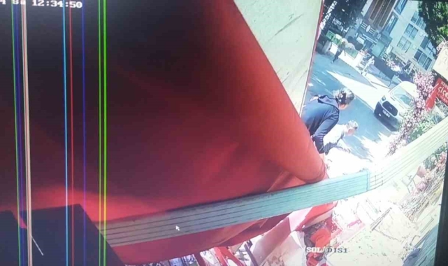 Kartal'da balkonun çökme anının kamera görüntüleri ortaya çıktı