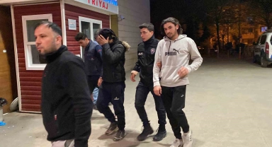 Kavga eden şüpheliler kaçak göçmen çıktı
