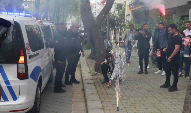 Kavga ihbarına gelen polis ekipleri otizmli çocukların mutluluklarına ortak oldu