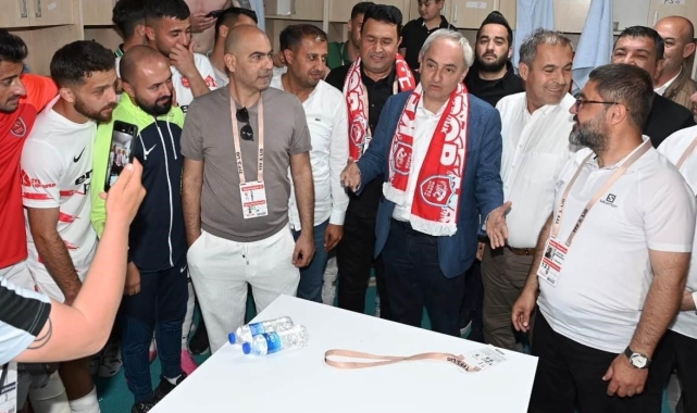Kepez Belediyespor, Tarsus İdman Yurdu mücadelesinden 9-0 galip ayrıldı