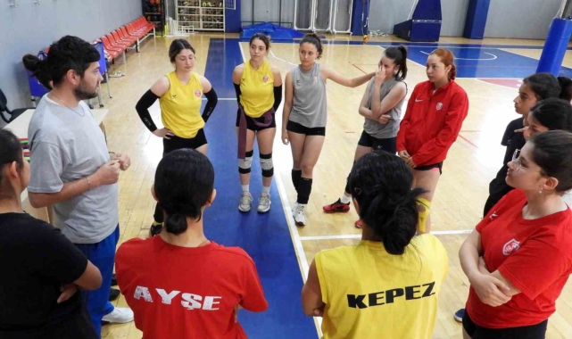 Kepez'in File Sultanları finallere hazır