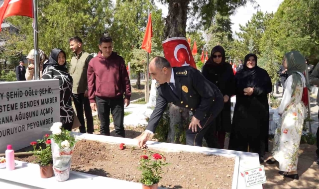 Kırıkkale'de Polis Haftası dolayısıyla şehitlik ziyaret edildi