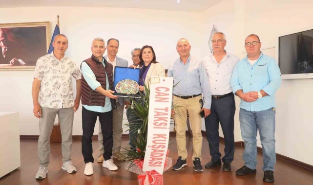 Kuşadalı taksiciler Başkan Çerçioğlu ile görüştü