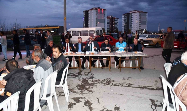 Kütahya İl Müftülüğünden Roman vatandaşlara iftar