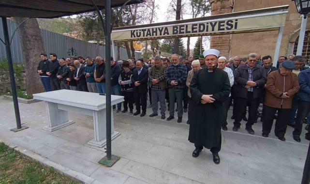 Kütahya'da Hamas liderinin oğulları ve torunları için gıyabi cenaze namazı kılındı