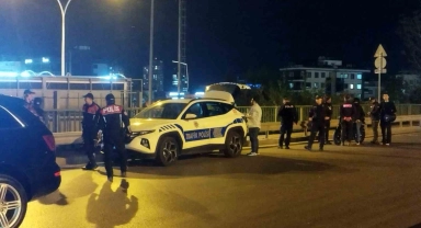 Maltepe'de polis denetimlerinde uyuşturucu madde ele geçirildi