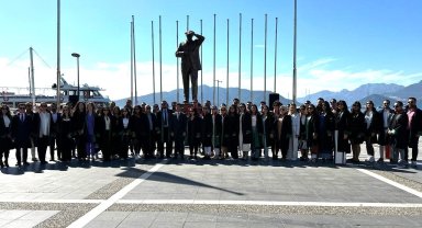 Marmarisli avukatlar günlerini kutladı