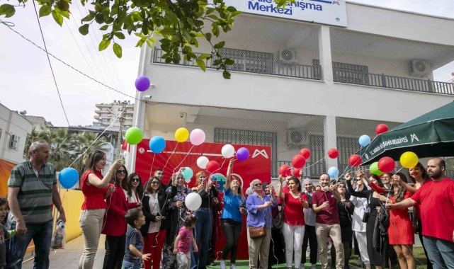 Mersin'de 'Otizm Farkındalık Günü' etkinliği düzenlendi
