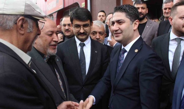 MHP'li Özdemir partililerle bayramlaştı