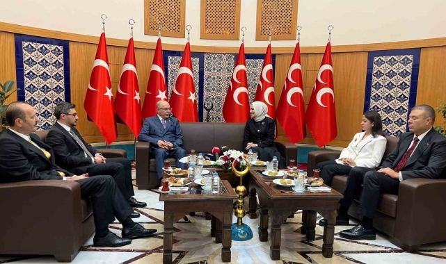 MHP'ye, partilerden bayram ziyareti