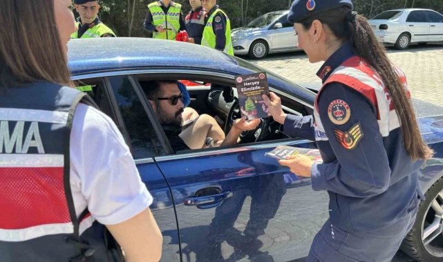 Milli Park'ta ziyaretçiler çevre konusunda bilgilendirildi