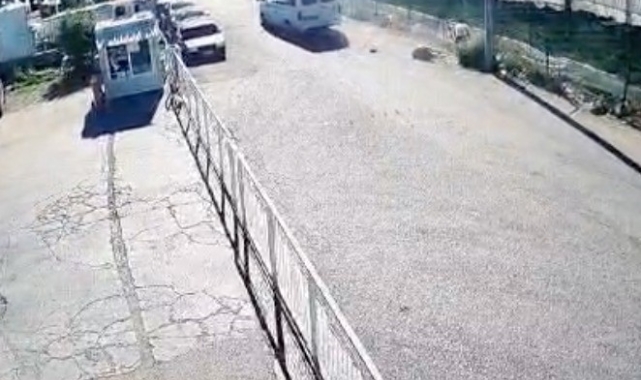 Minibüsüyle ezip öldürdü, o anlar kameraya yansıdı