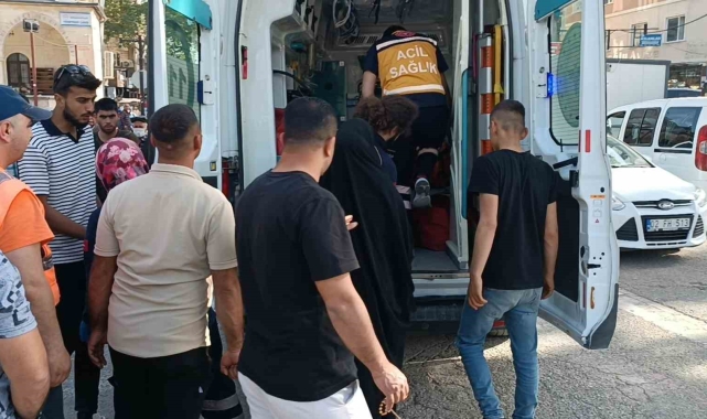 Motosiklet yayaya çarptı: 1 yaralı