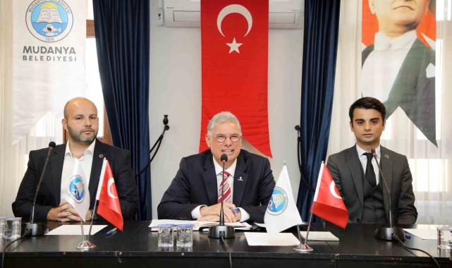 Mudanya Belediye Meclisi yeni dönemin ilk toplantısını yaptı