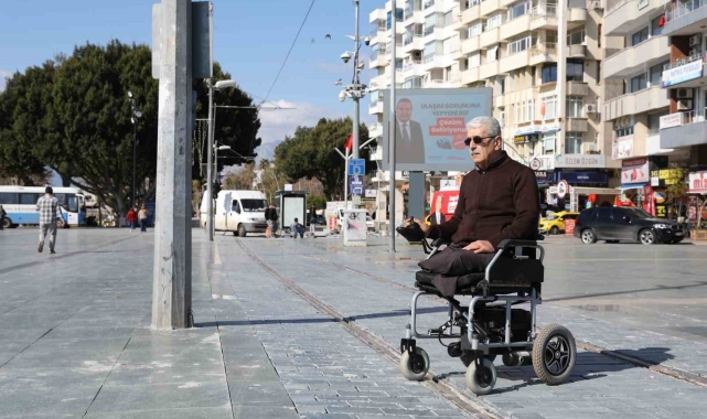 Nostalji tramvayı da seferlerine yeniden başladı
