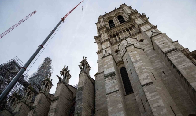 Notre-Dame Katedrali'nin 8 Aralık'ta açılması bekleniyor