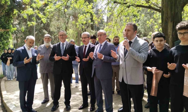 Ord. Prof. Dr. Ali Fuat Başgil kabri başında anıldı