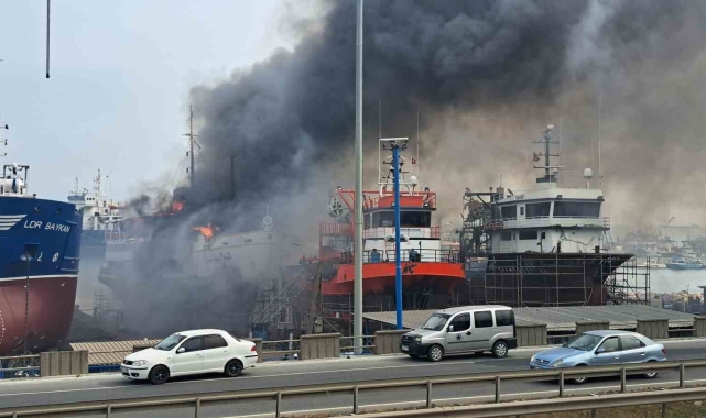 Ordu'da limanda tekne yangını: Söndürme çalışmaları sürüyor