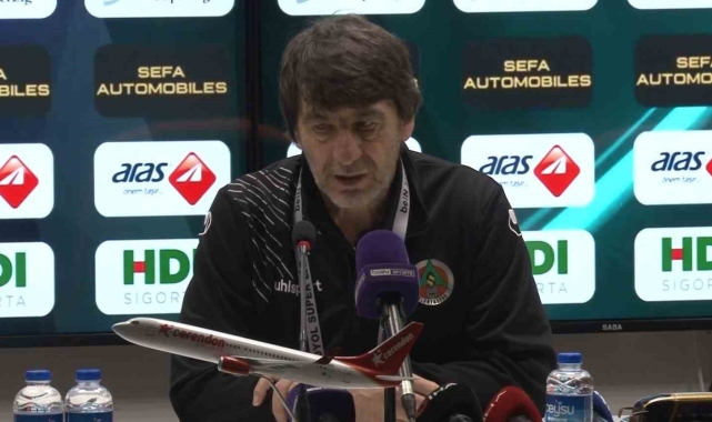 Orhan Çıkırıkçı: "Fatih Hocamız çok kolay bir pozisyonda atılması biraz tuhaf geldi"