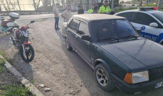 Otomobil motosikletle çarpıştı: 1 yaralı