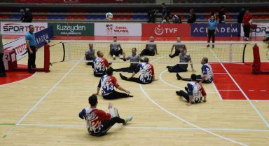 Oturarak Voleybol 1. Lig müsabakaları Karabük'te başladı