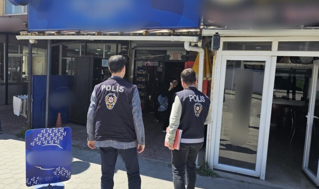 Polis ekiplerinden okul çevrelerinde denetim