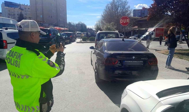 Polis ekiplerinin Ramazan Bayramı için denetim ve eğitim faaliyetleri devam ediyor