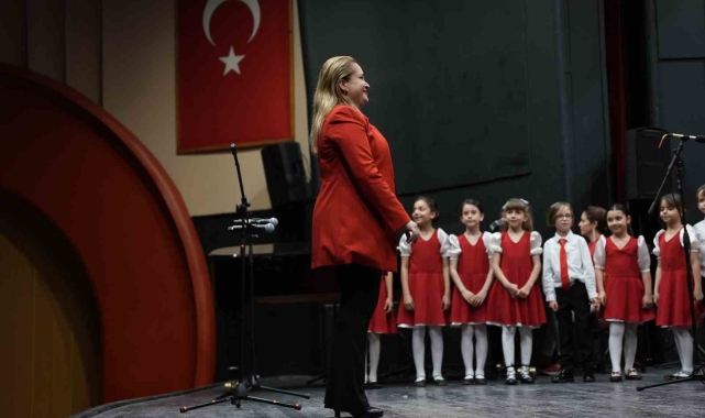 Portakal Çiçeği Karnavalı günüz sanatsal etkinliklerle akşam konserlerle devam ediyor