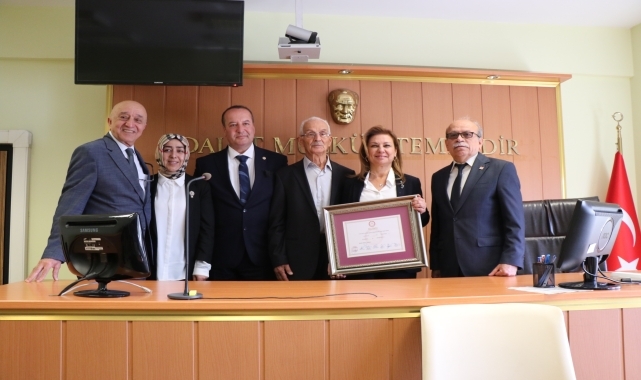 Safranbolu Belediye Başkanı Elif Köse, mazbatasını aldı
