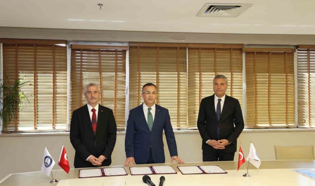 Şahinbey Belediyesi 218 bin kişiyi ecdatla buluşturuyor