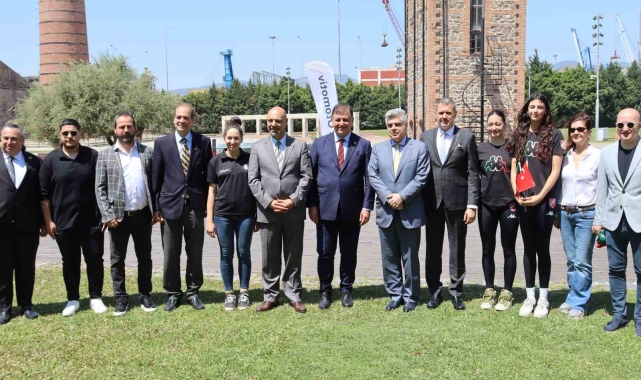 Sakız Adası'nda dostluk turnuvası