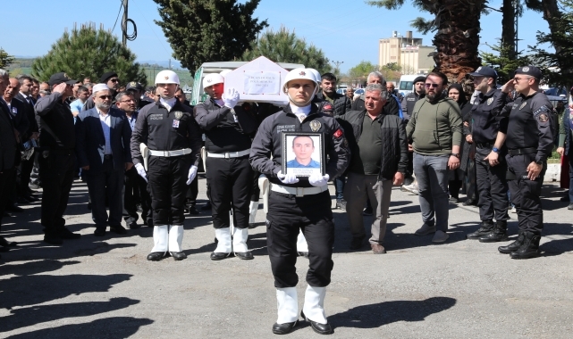 Samsun'da hayatını kaybeden polis memuru toprağa verildi