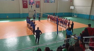 Sarıgöl'de liseler arası turnuvalar başladı