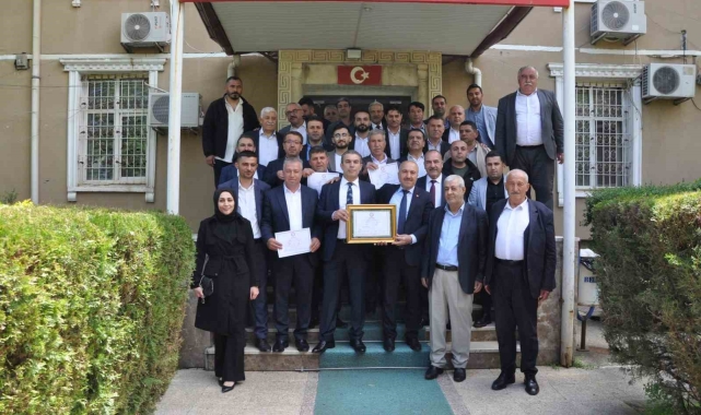 Sason'da Belediye Başkanları mazbatalarını alarak göreve başladı