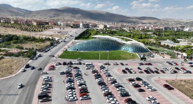 Selçuklu'nun sembol mekanlarına yoğun ilgi