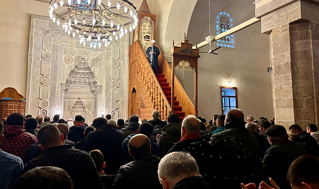 SİNOP’TA BAYRAM NAMAZI İÇİN CAMİLER DOLDU!